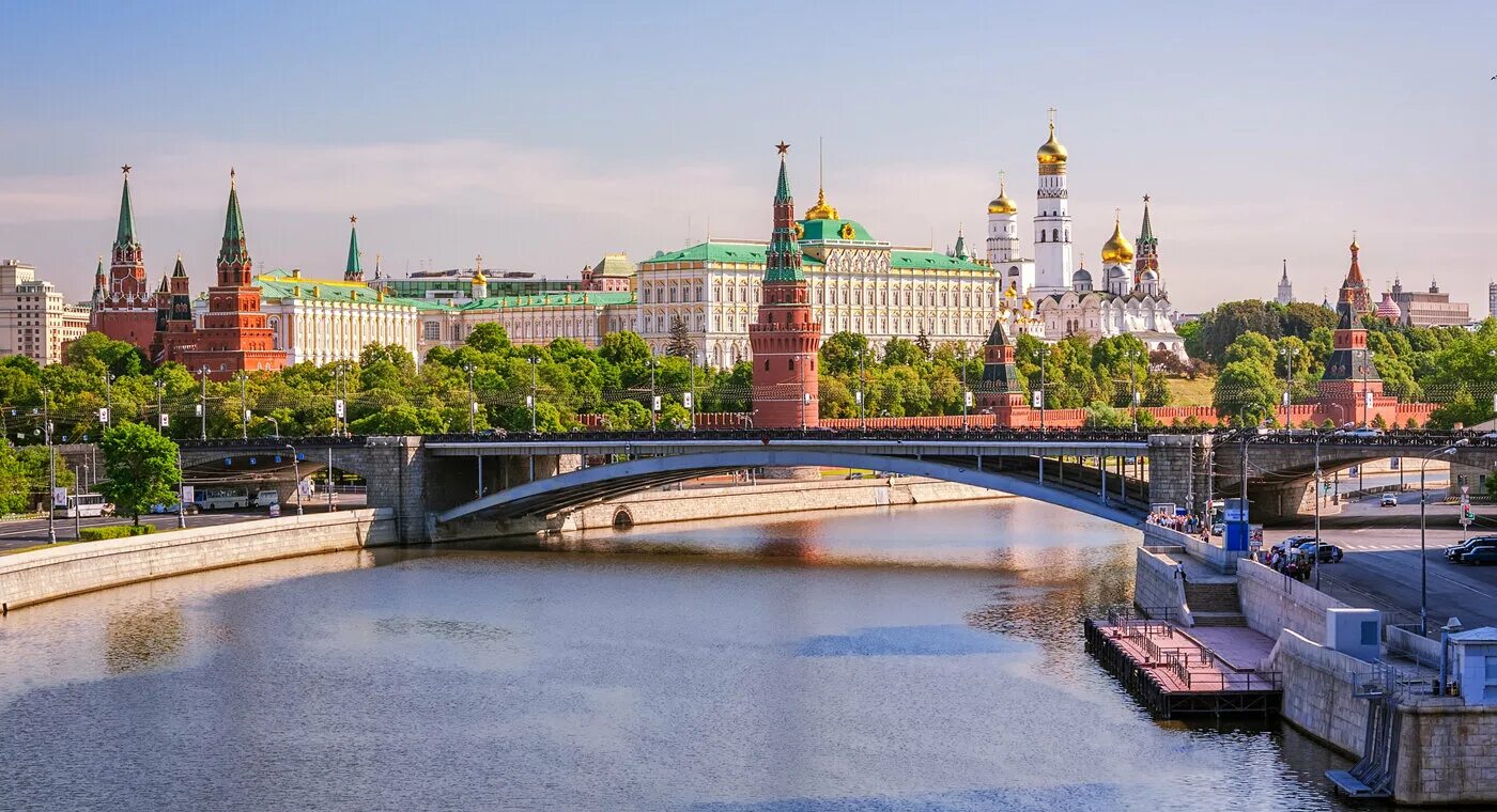 парк вднх. туристические туры в москву. красная площадь москва летом. City sightseeing москва. москва летом.