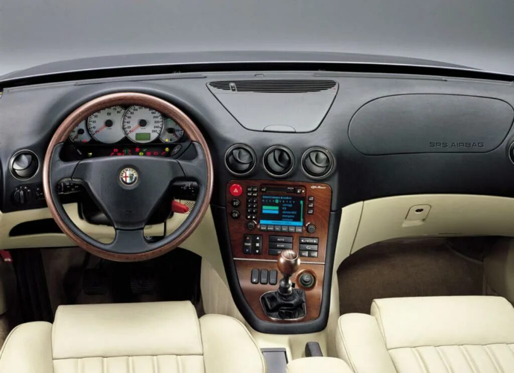 Салон альфа ромео. Alfa Romeo 166. Alfa Romeo 166 1998. Alfa Romeo 166 Interior. Alfa Romeo 166 салон.