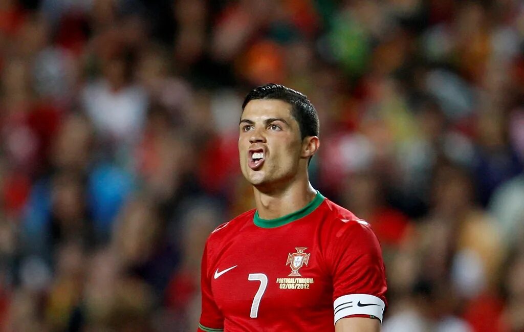 Криштиану в реале. Фото кристиано роналдо. Роналдо 8. Galatasaray ronaldo. Роналдо 8.