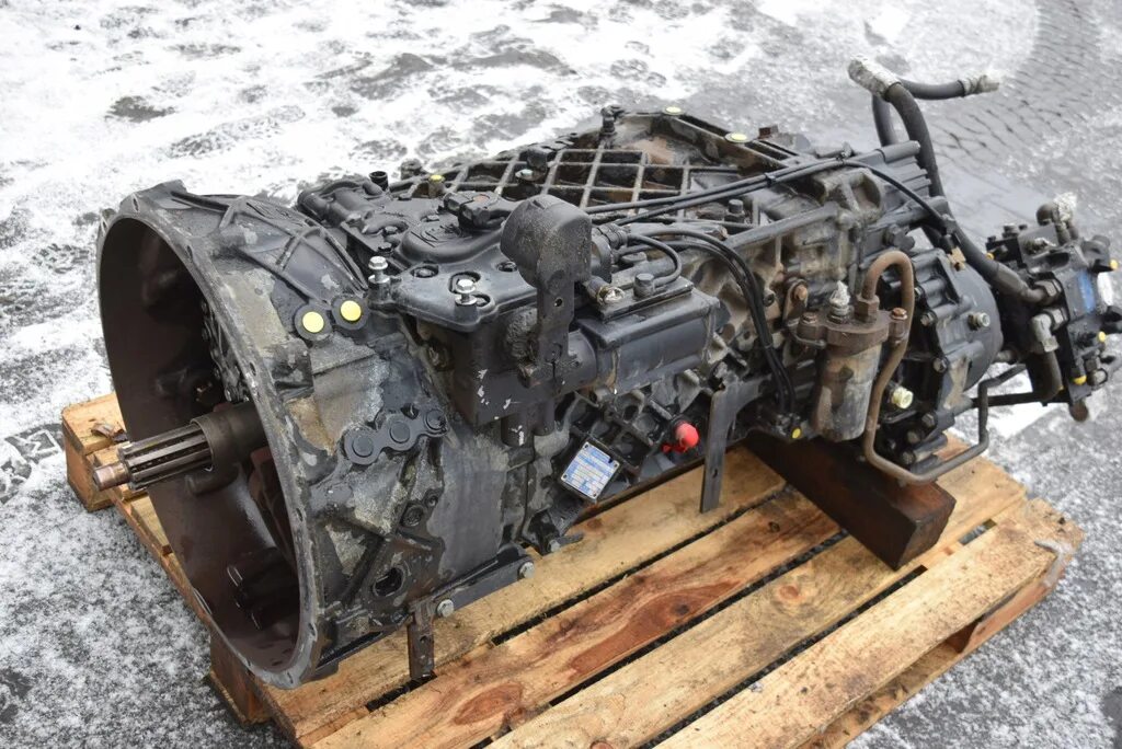 Коробка ЗФ 16 КАМАЗ. КПП ман ТГА zf16. КПП zf16 man TGA. ZF 16 ман ТГА.