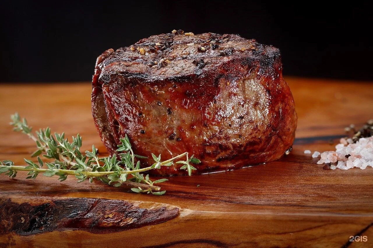 Бутчер ресторан на мичуринском. Бутчер стейк хаус мичуринский. Ресторан стейк хаус бутчер профсоюзная. Бутчер ресторан малая дмитровка. Butcher ресторан москва.