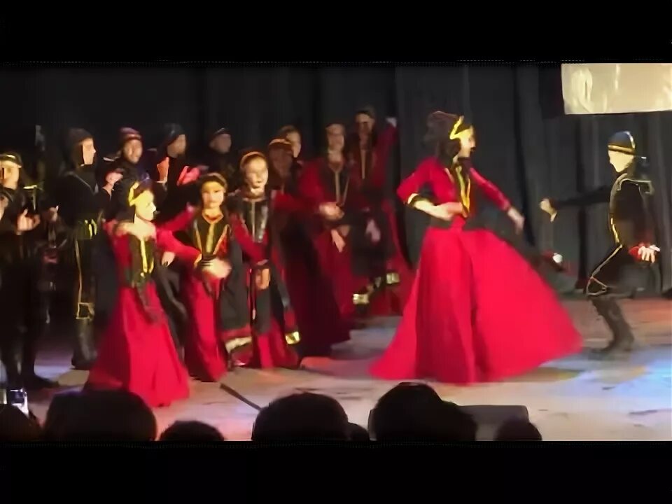 Ачарули Гандагана. Аджарские костюмы Гандаган. Гандагана танец. Костюм для танца Гандаган.