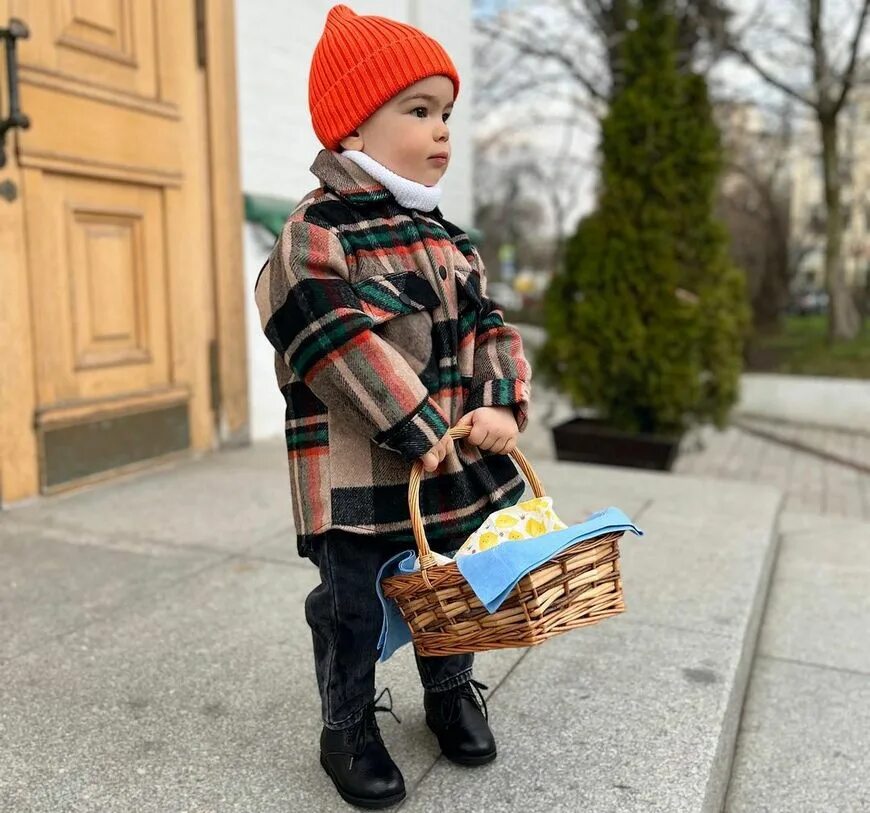 Петросян сколько лет ребенку младшему. Евгений петросян дети. Евгений петросян сын ваган. Петросян и степаненко. Евгения петросяна татьяна брухунова.