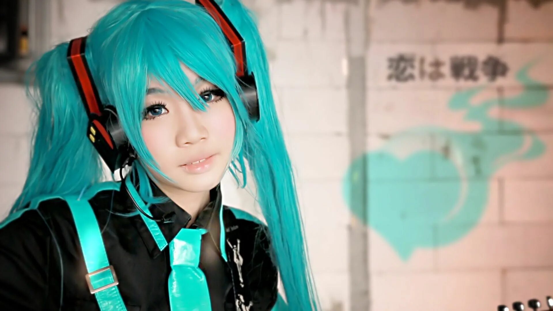 Hatsune miku cosplay. Хатсуне Мику косплей. Хатсуне Мику косплей русский. Мику косплей.