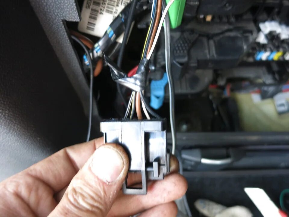 Установка камеры заднего вида. - Opel Astra H, 1,8 л, 2012 года электроника DRIV
