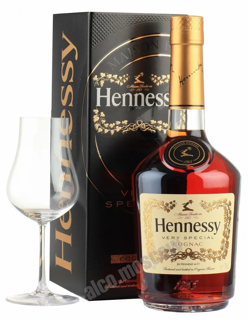 Hennessy vs 0.7l. Хеннесси вс 0.7л. Хеннесси коньяк вс 07. Хеннесси vs 0.7. Хеннесси 0.7 оригинал