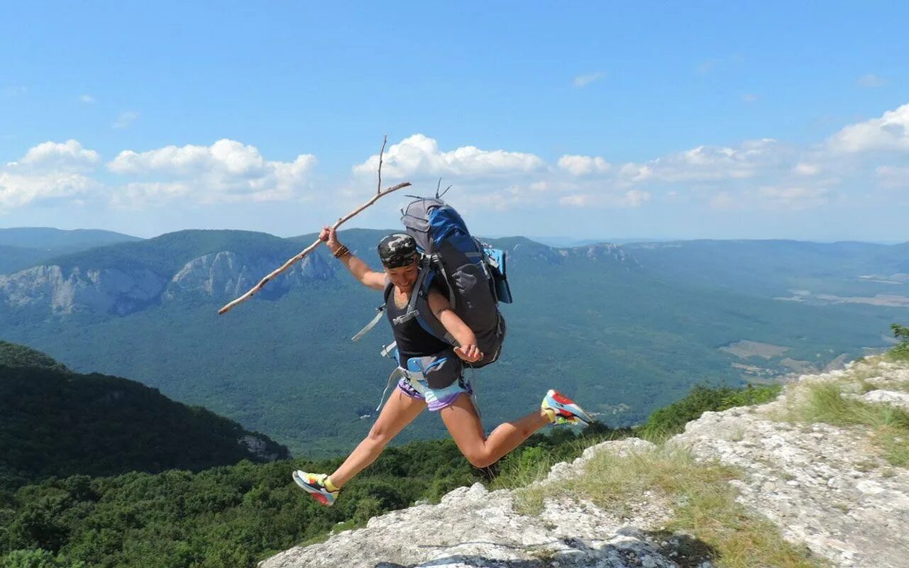 Гто поход. Туризм в Крыму. Пешеходный туризм в Крыму. Походы по Крыму. Туристы в горах Крыма.