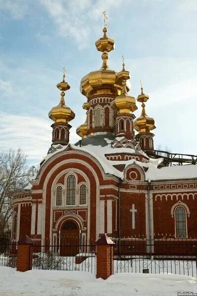 Сайт оса пермский край. Казанская Церковь Оса Пермский край. Достопримечательности города Оса Пермский край. Пермь Казанский храм в Осе. Город Оса Казанский храм.