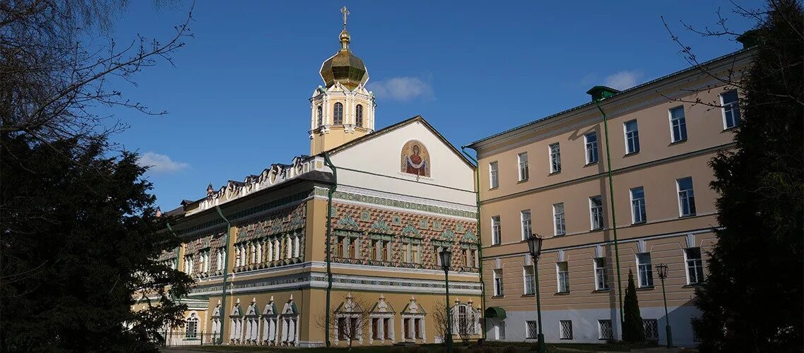 Сайт московской духовной. Духовная Академия Сергиев Посад. Московская духовная семинария. Московская духовная Академия в Сергиевом Посаде. Кишиневская духовная Академия.