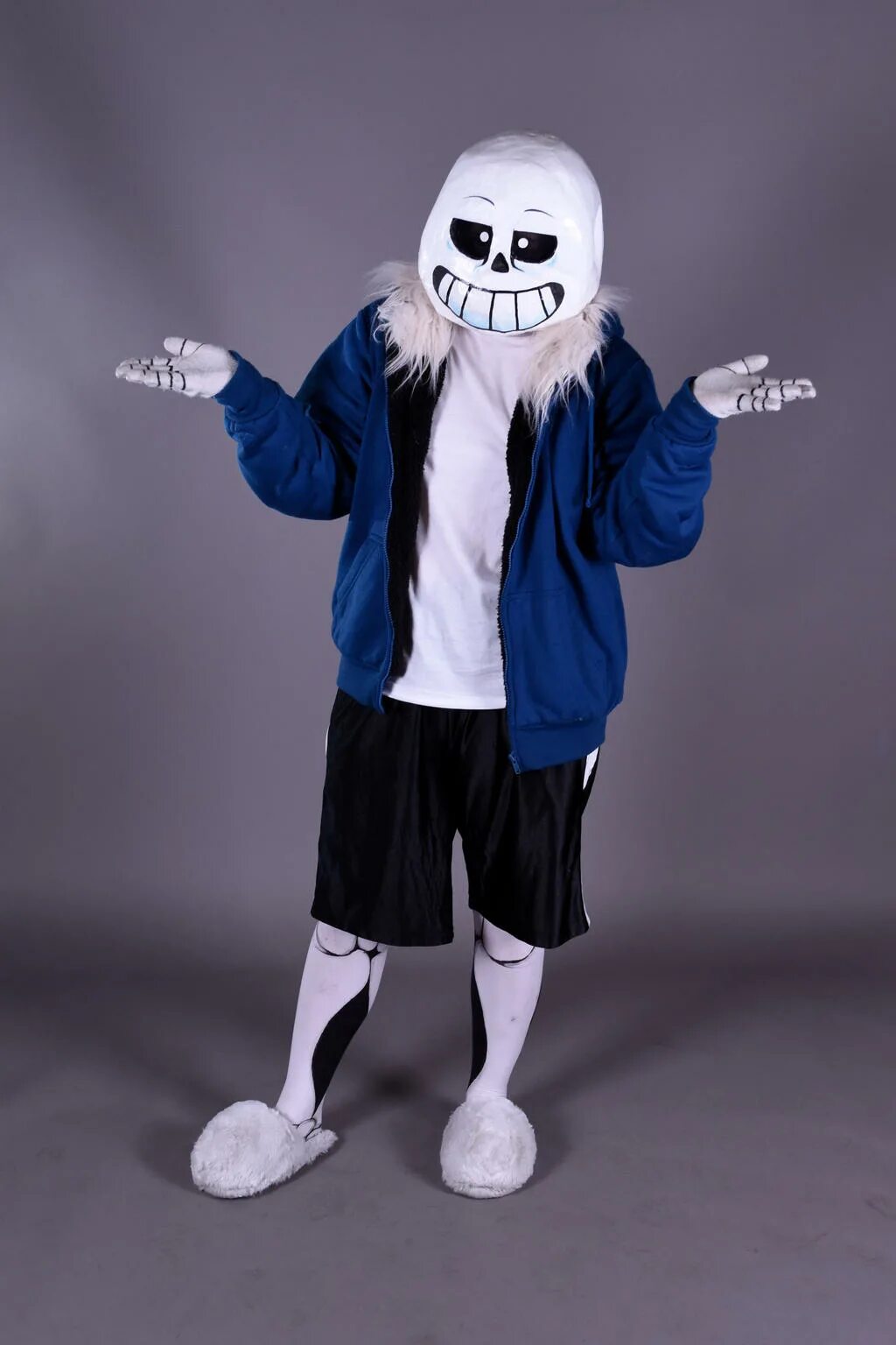 Sans купить. Костюм Санса. Санс косплей. Костюм Санса из Undertale. Одежда Санса из андертейл.