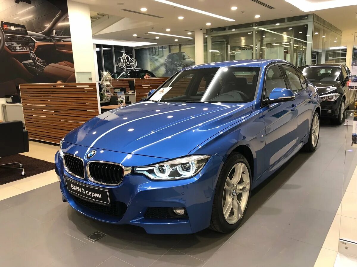 BMW 320i XDRIVE 2018. BMW m3 320i XDRIVE. BMW 320 2018. БМВ седан 320i.