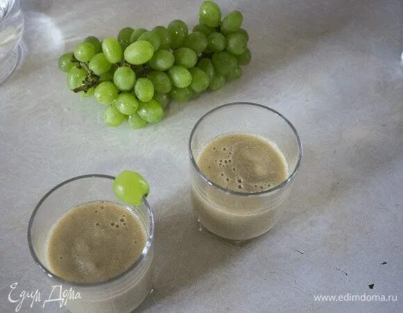 Смузи с крыжовником. Смузи из винограда. Must have kiwi smoothie. Смузи с виноградом. Смузи виноградный банке.
