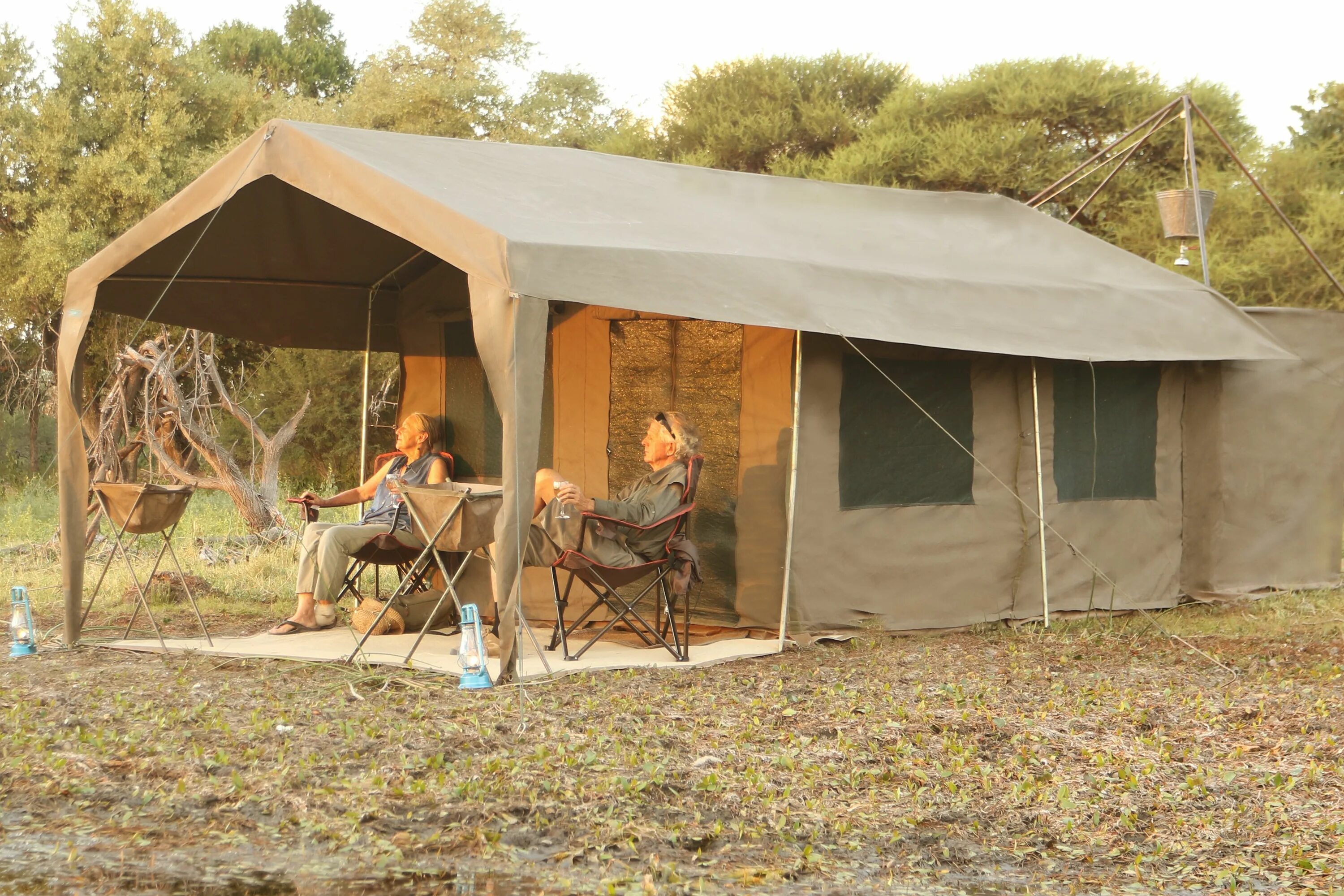 Embalakai camp tented. Кемпинги танзания. Mobile camp. Сафари тенты для кемпинга. Mobile camp.