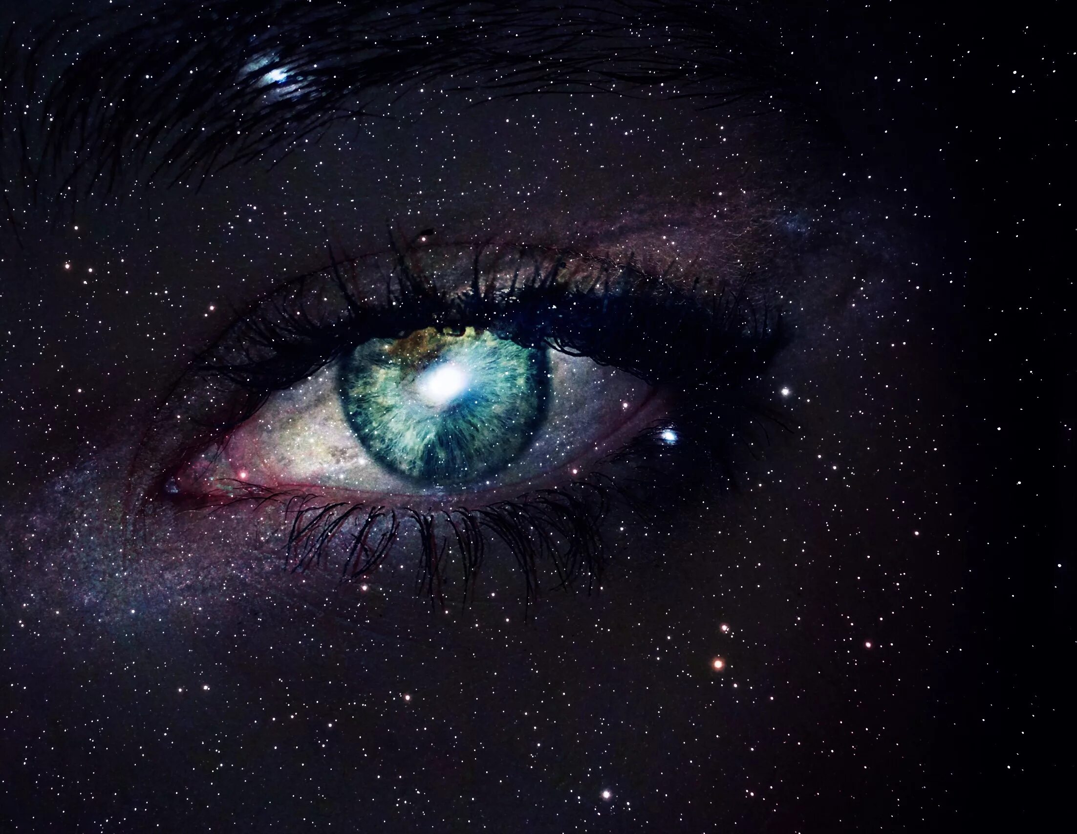 Вселенная в глазах. Космос в глазах. Зеленые глаза космос. Глаз Вселенной.