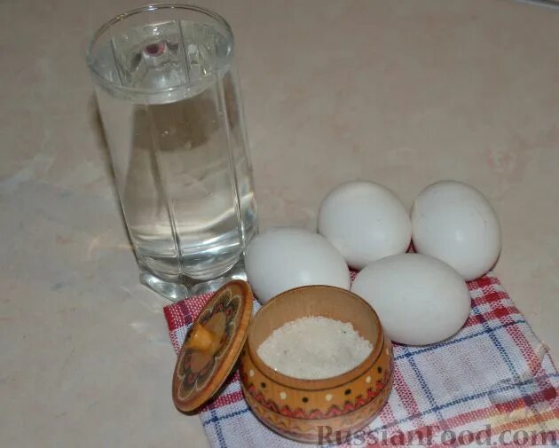Можно ли греть яйцом. Греть яйца. Варим яйца в микроволновке в соленой воде. Можно ли сварить перепелиные яйца в микроволновке.
