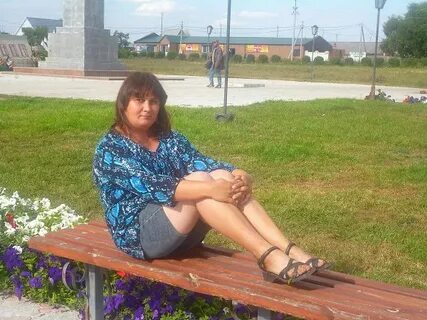 Бесплатные женщины октябрьский