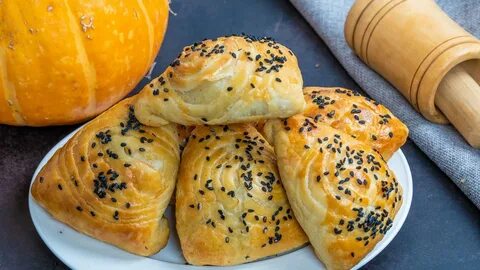 Самса узбекская слоеная с мясом