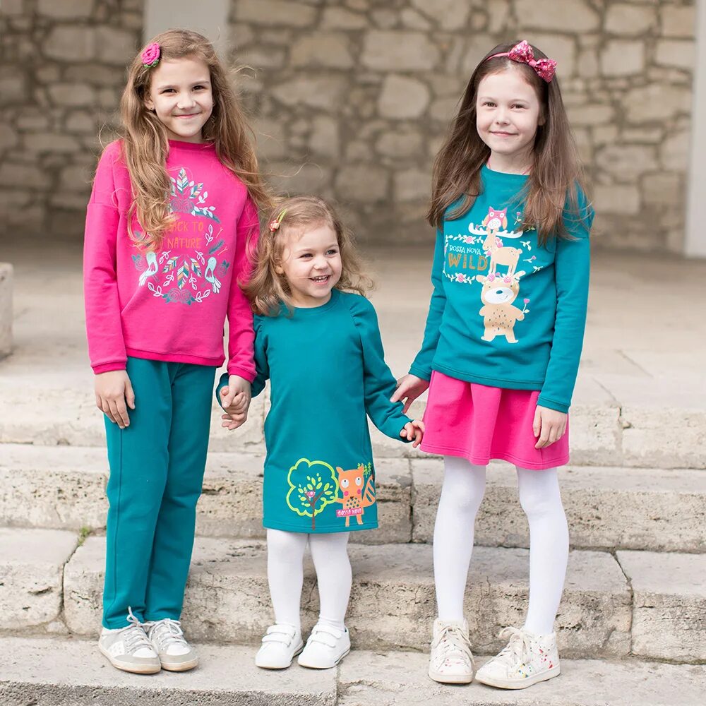 Модные дети. Детские одежды. Стильная одежда для девочек. Лучший ребенок одежда. Детские модные одежды.