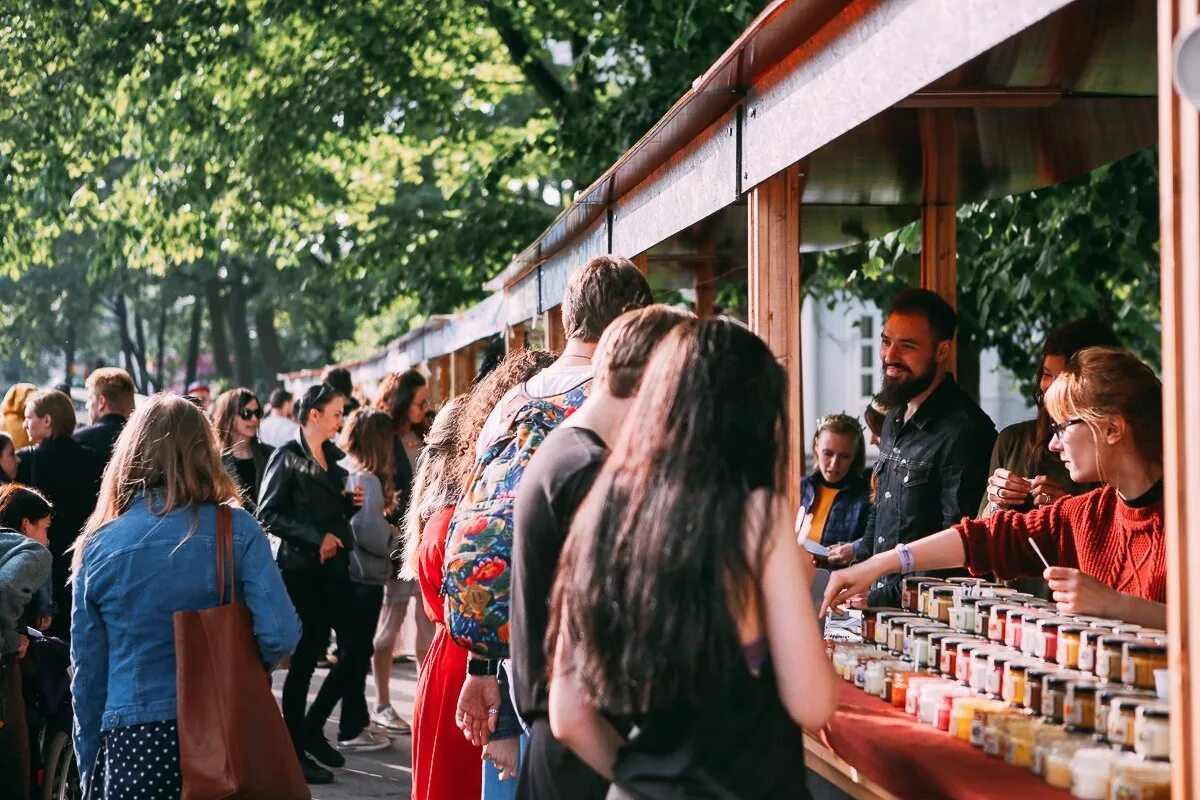 Питер пикник. Фестиваль open Air. Пикник СПБ. Традиционный фестиваль St.Petersburg Craft event.. Выборг фестиваль.