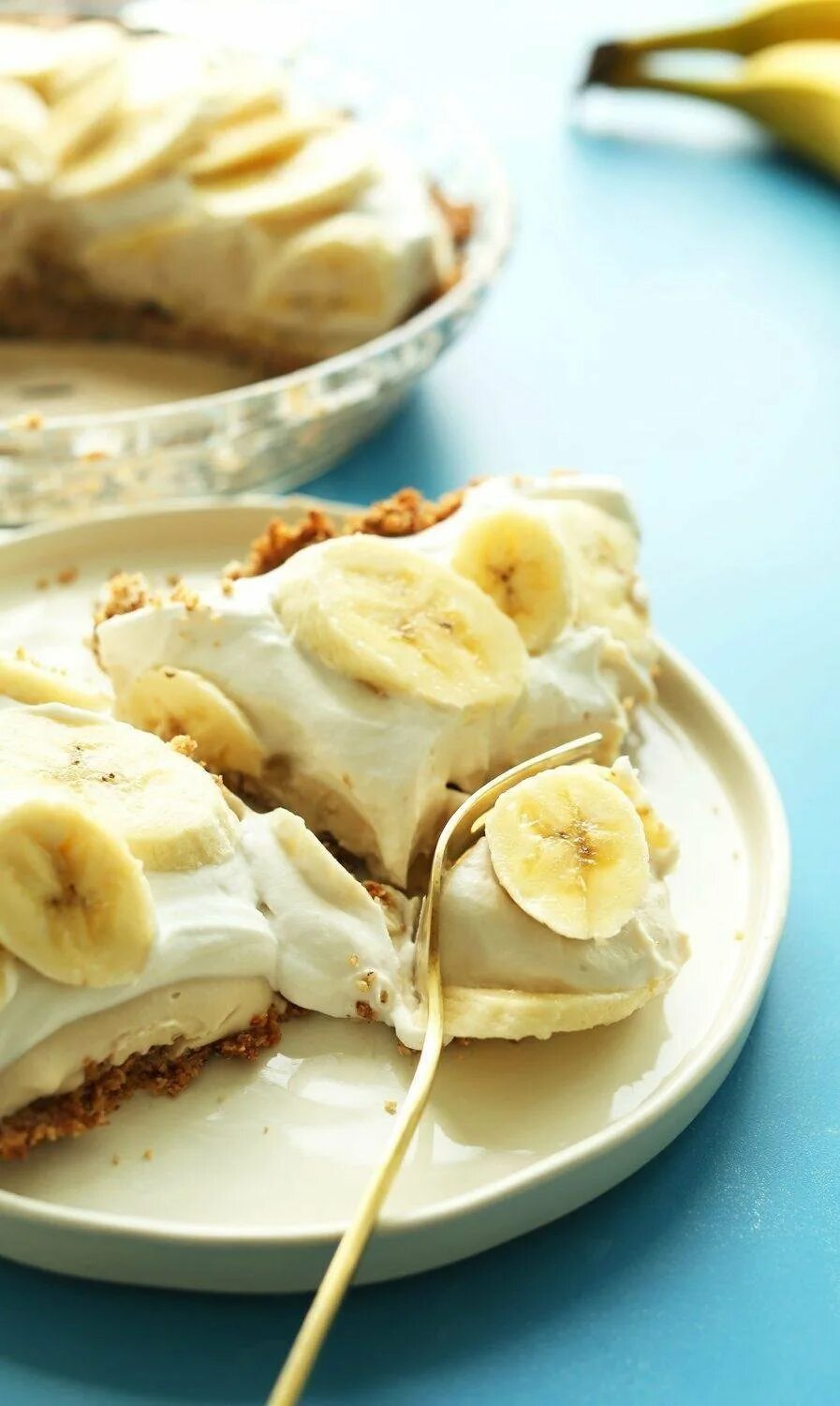 Постные сладости. Чизкейк рецептура банановый. Чизкейк банановый с шоколадом. Десерты из бананов выпечка. Десерты из бананов выпечка.