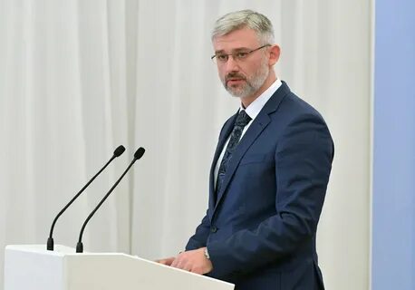 Биография министра транспорта