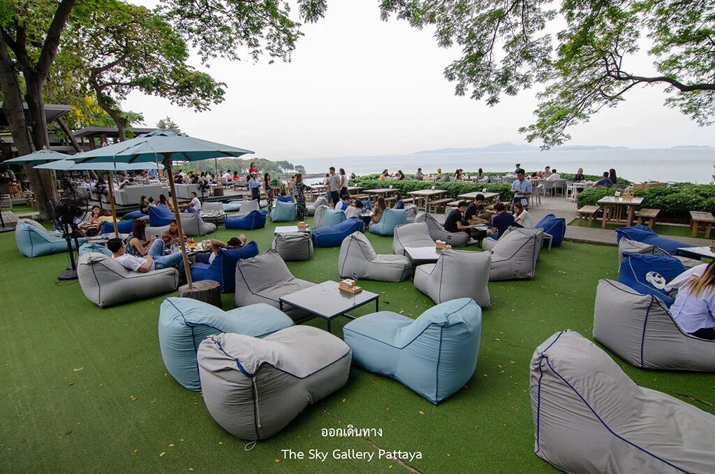 Sky gallery. Luxury quintet hotels tokyo. Скай галерея паттайя отель. Галерея скай в америке. Паттайя sky gallery меню.