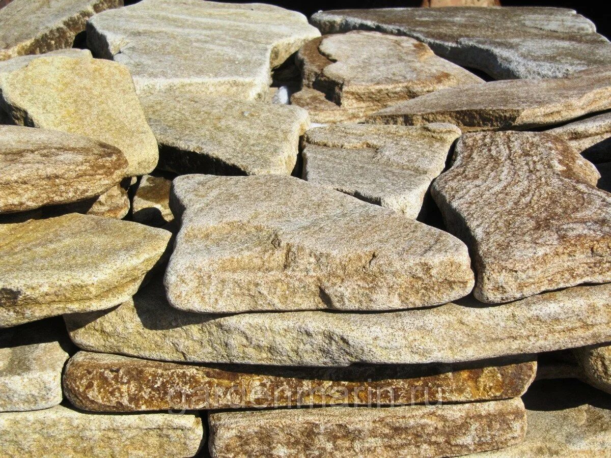 Песчаник камень. Песчанник. Природный камень песчаник. Песчаник м40. Песчаник рубин.