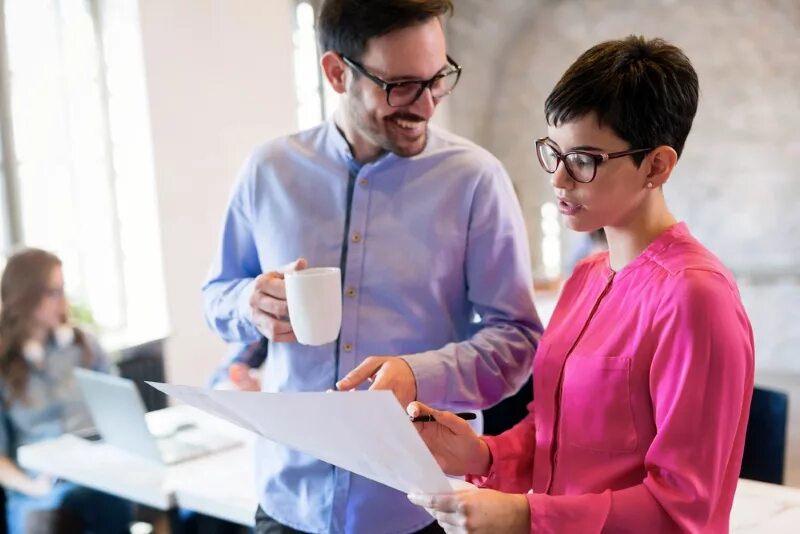 Мужчина должен проявлять инициативу. Личность проявляет себя в…. Человек успех. Конфликт в коллективе. Мужская инициатива.