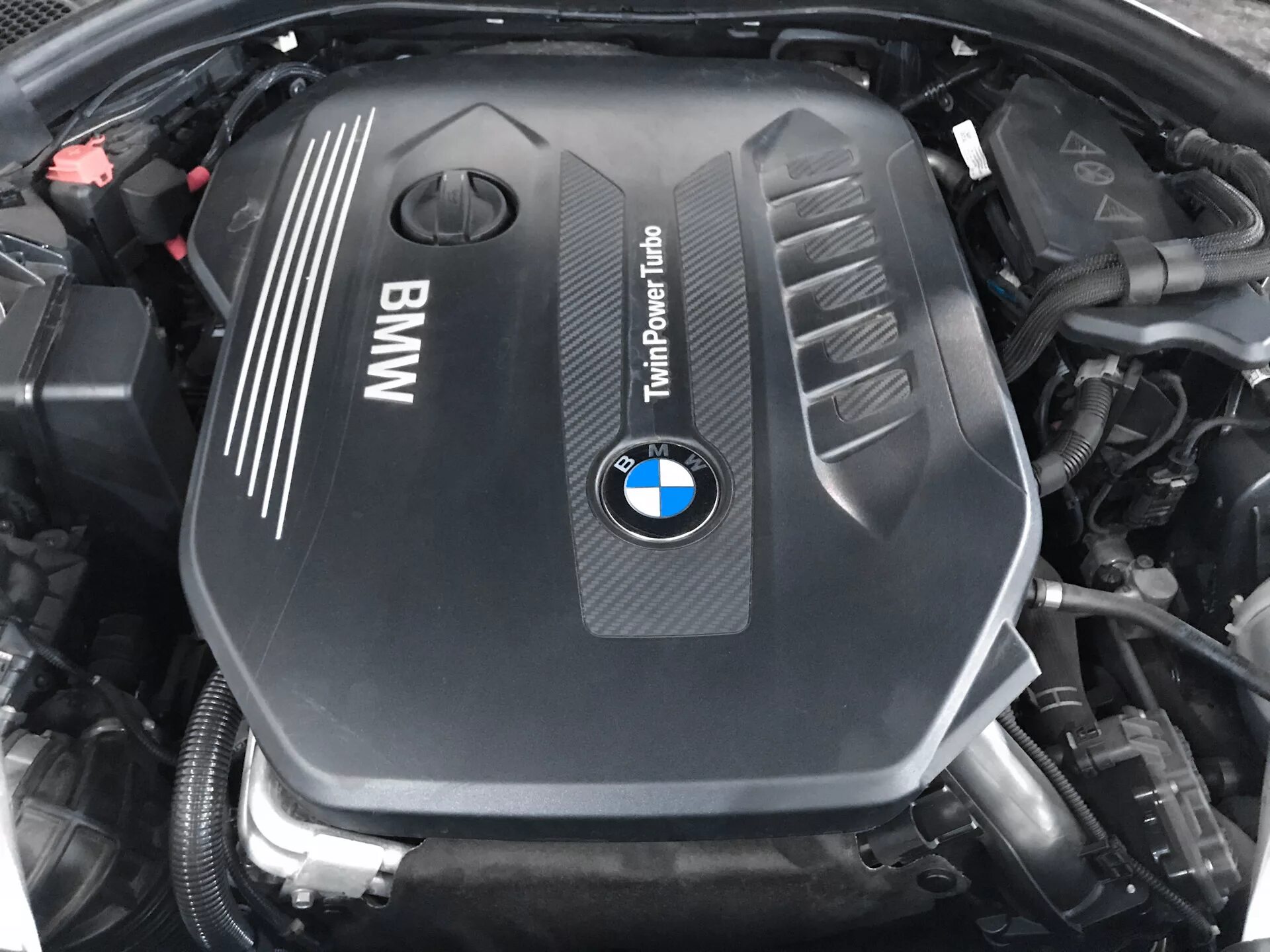 Двигатель 530d. Бмв 530 dx. bmw g30 двигатель. bmw g30 530i двигатель. bmw g30 520 i двигатель.