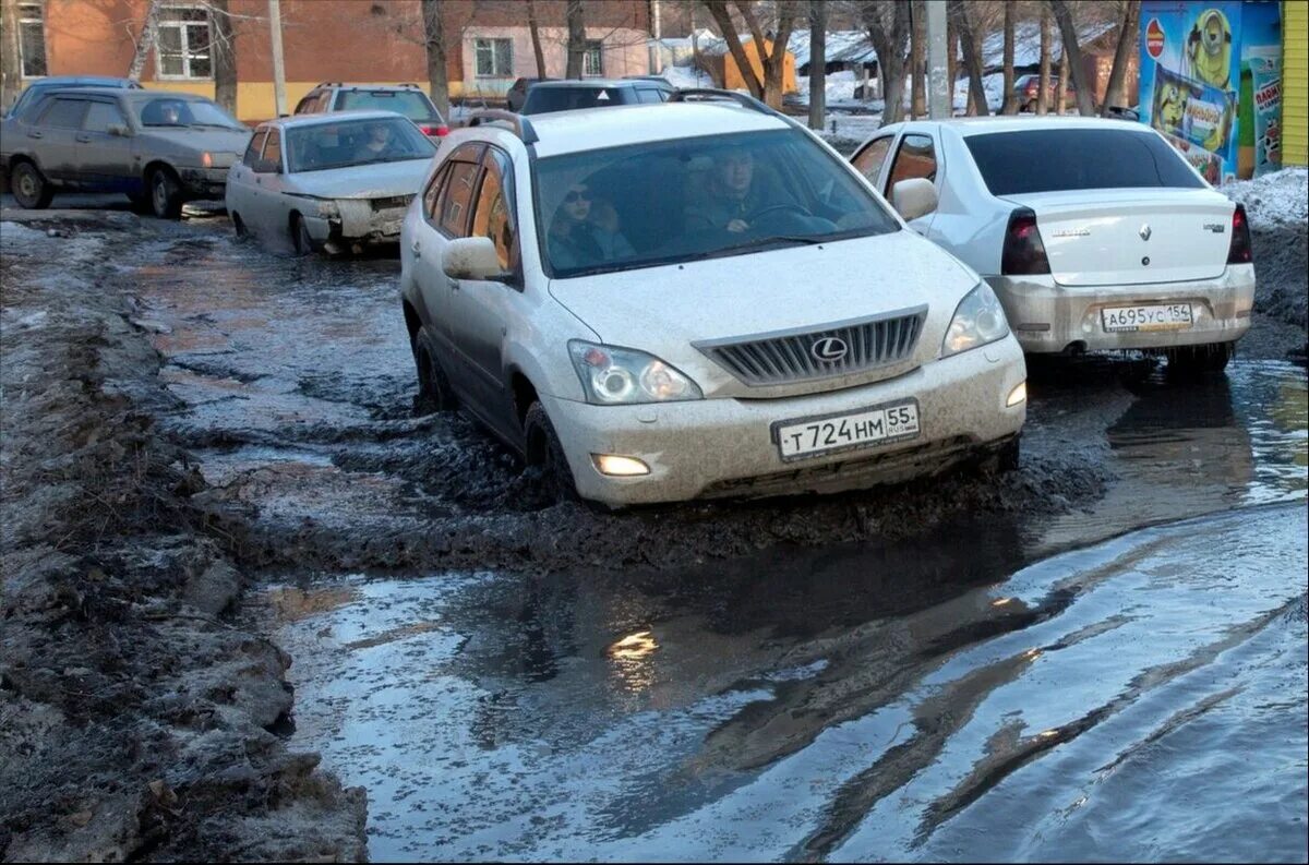 Плохие дороги в россии. Плохие дороги. Плохая дорога. Ужасные дороги России.