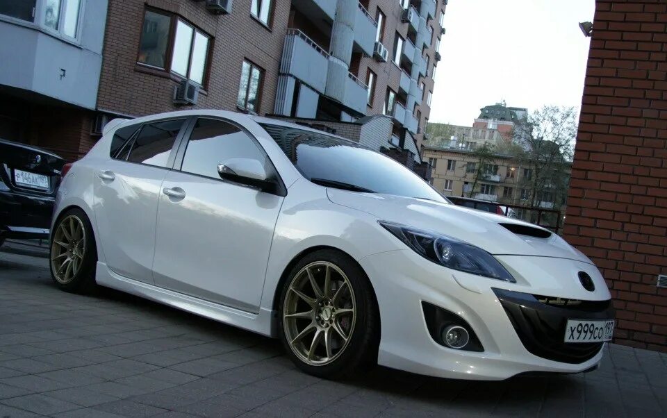 Mazda 3 BL r18. Mazda 3 BL xxr527. Мазда 3 BL r17. Mazda 3 2010 r18.