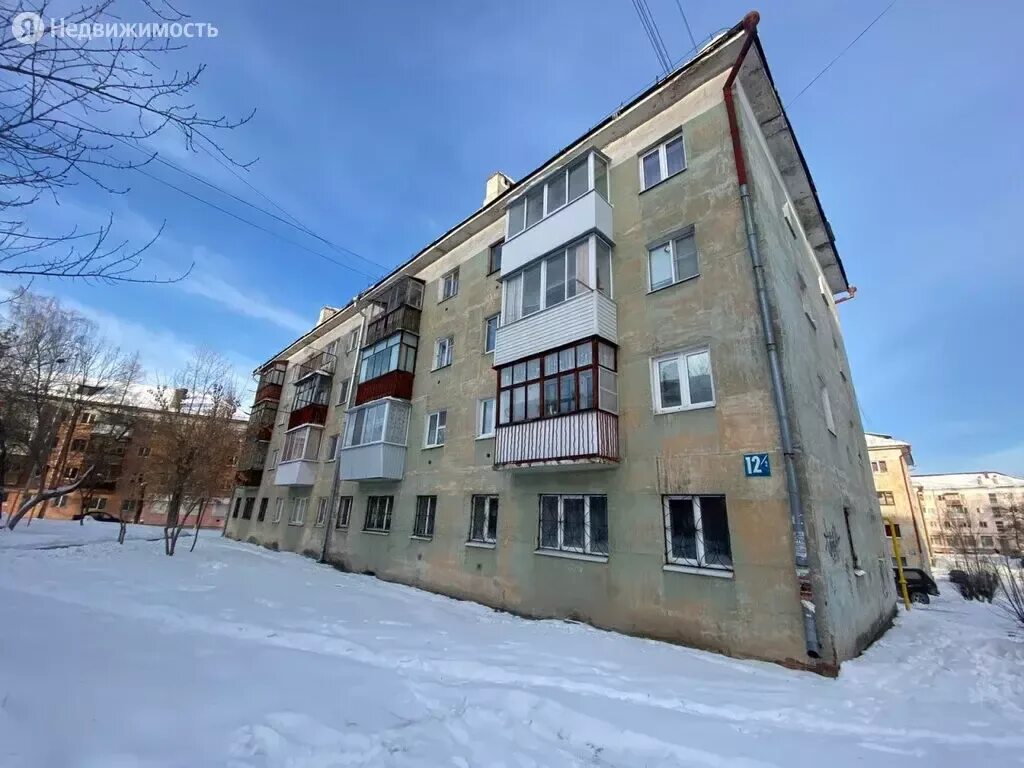 Авито асбест. 3 комнатная квартира асбест. Асбест город ленинградская 33 квартира квартиры. Домклик недвижимость асбест. Ладыженского 28 асбест.