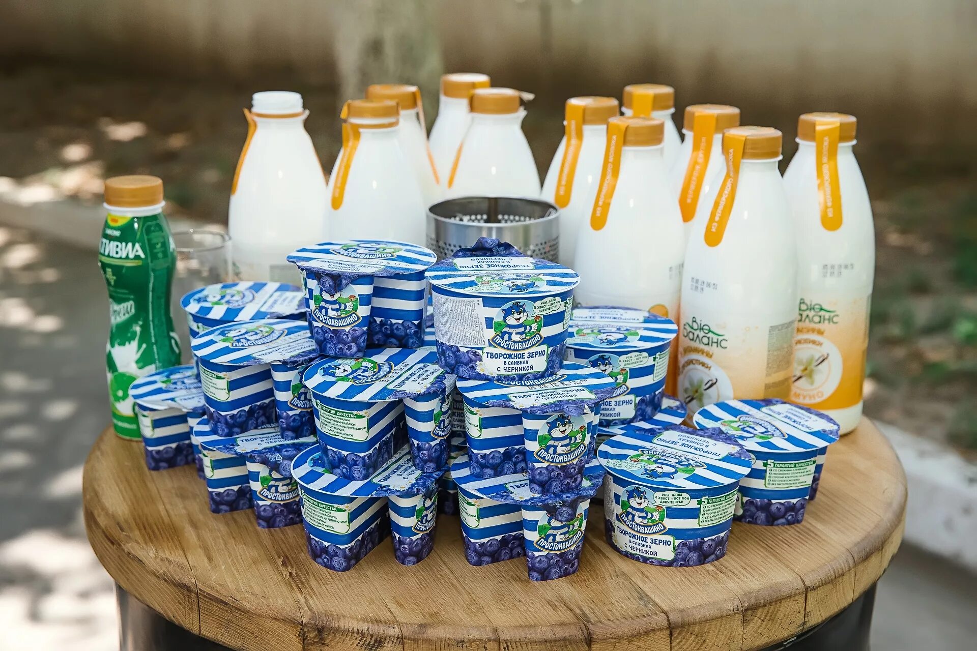 Где производится продукция. Молочная продукция. Молочная продукция Казахстана. Молочные изделия. Казахстанское молоко.