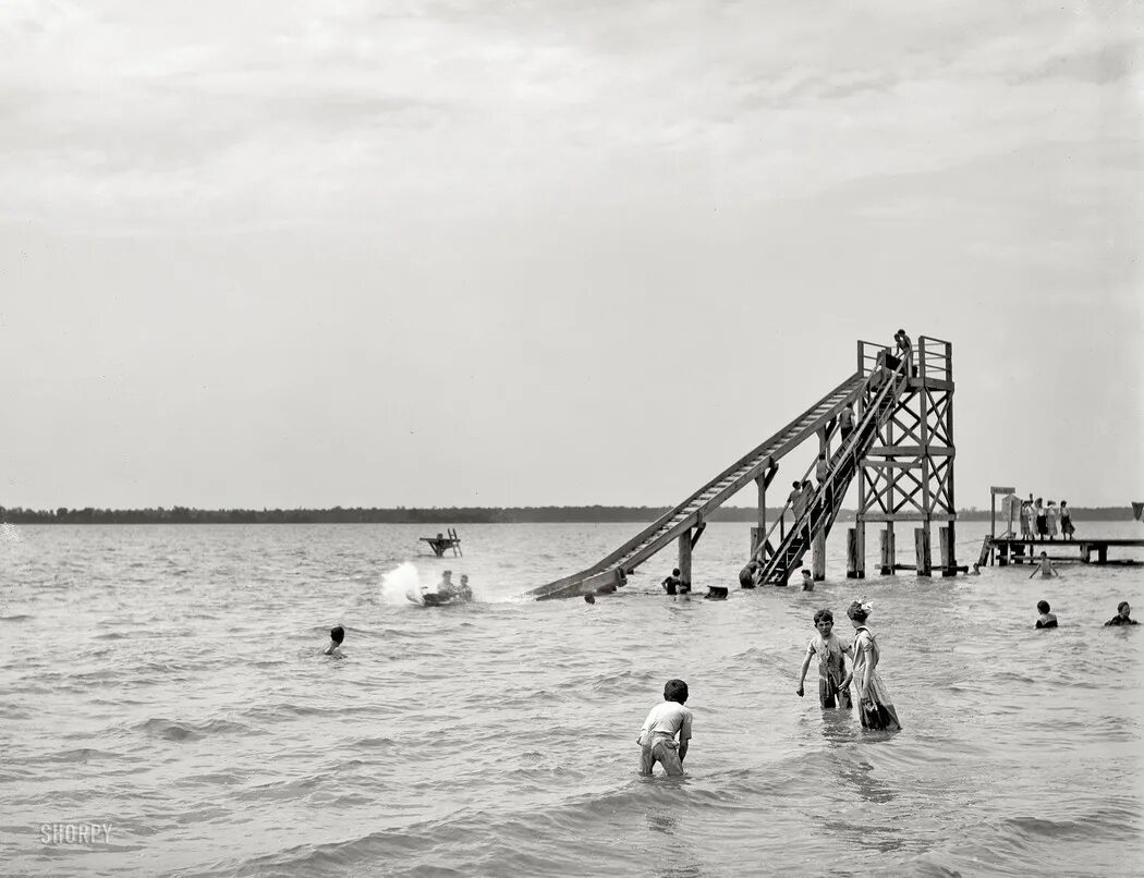 Вода 1900. Пляж 1930 год США. Санатории США 1900 годов. Остров Thrill. Озеро старое фото Америка цветное.