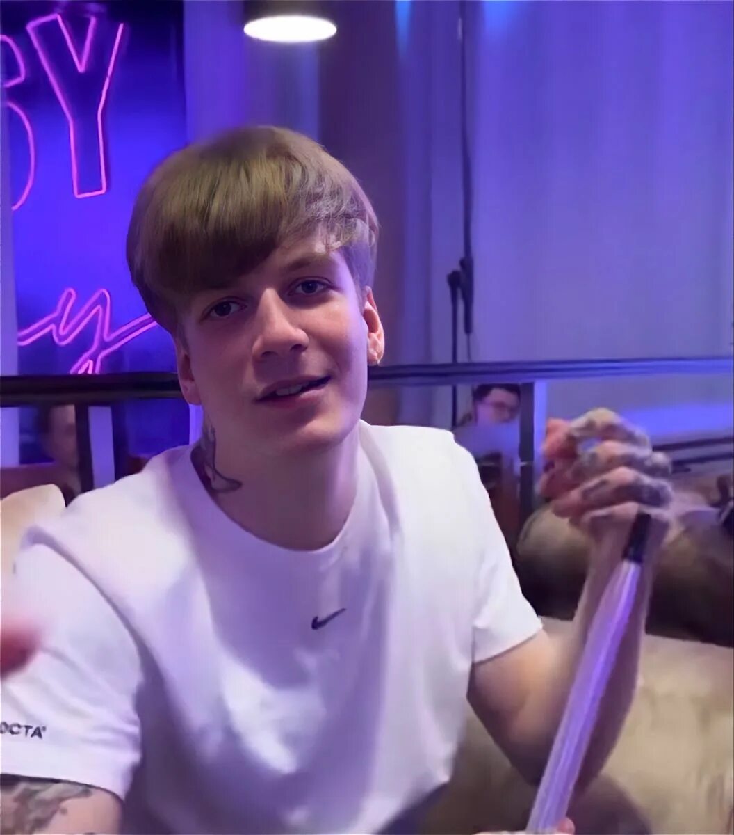 Сода лав сейчас. Soda luv певец. сода лав 2025 рэпер. soda luv прическа.