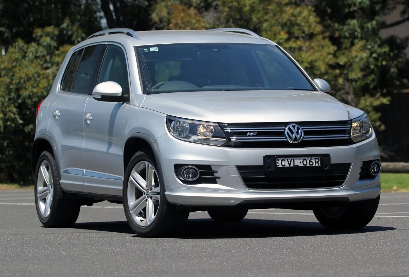 Фольксваген тигуан 2015. Tiguan r line 2015. Фольксваген Тигуан r-line 2015. Volkswagen Tiguan r line 2015.