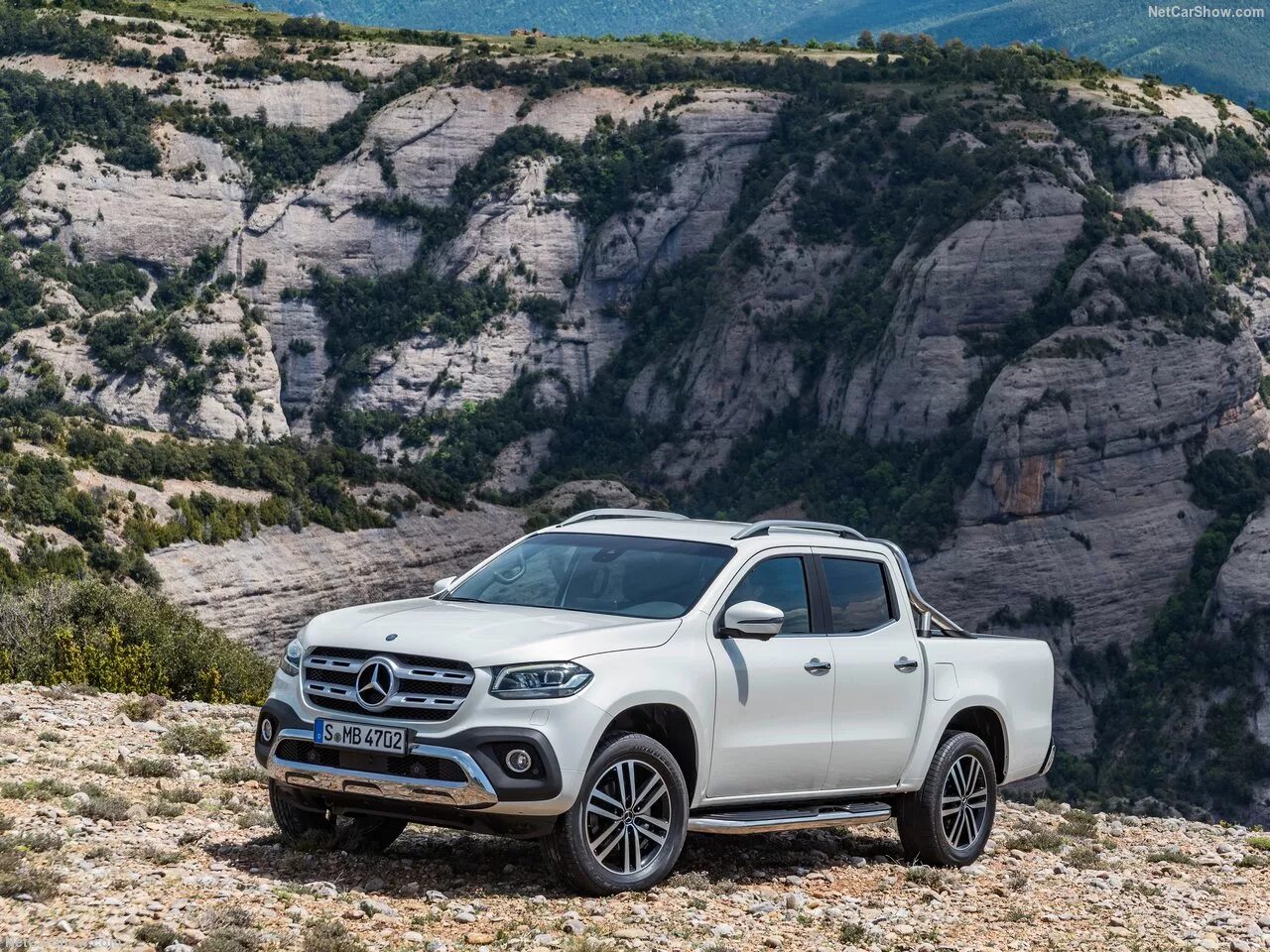 2018 mercedes-benz x class. Mercedes x class. Mercedes cls 2011. Mercedes x class. Машины х класса.