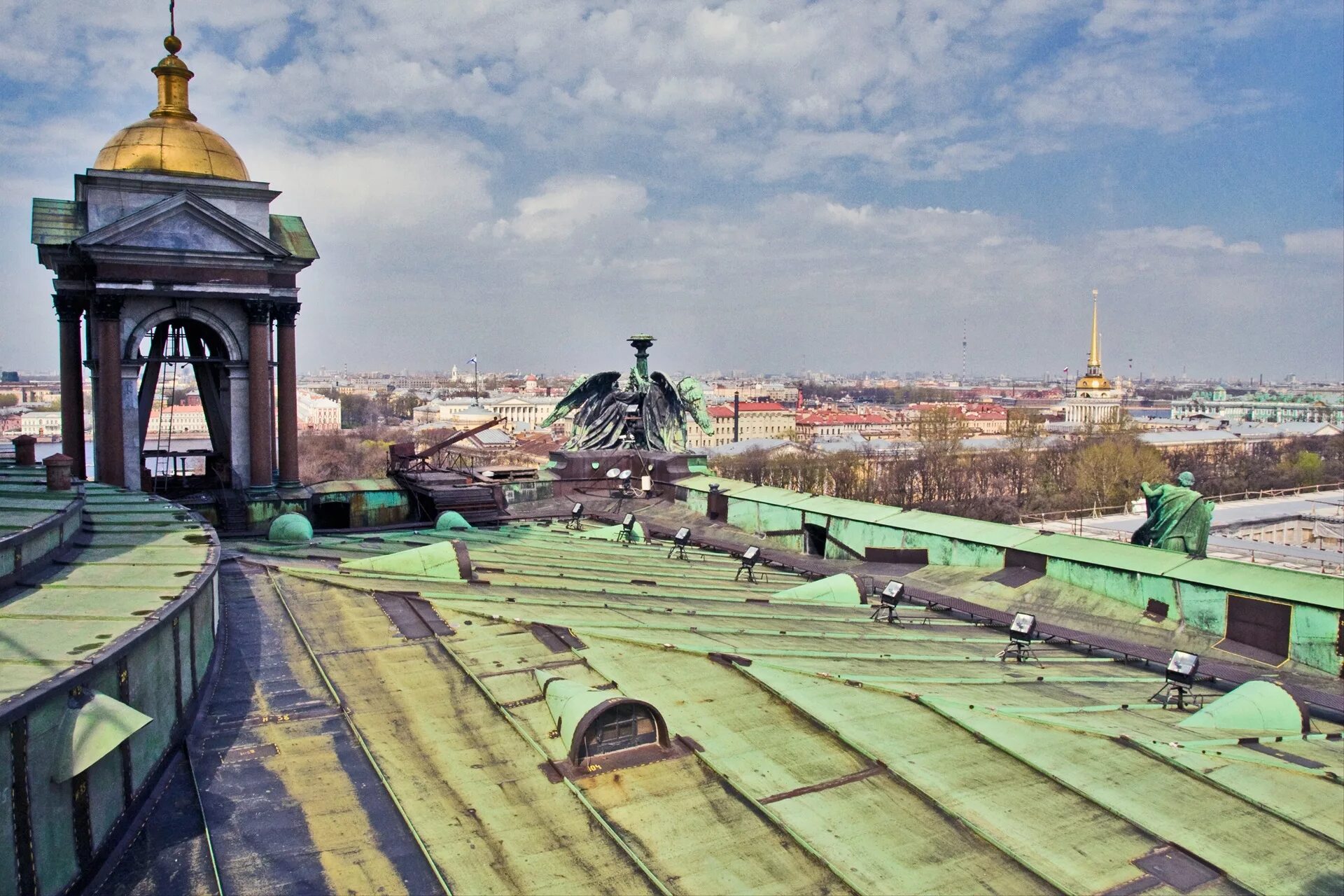 Какой будет май в санкт петербурге. Санкт-Петербург май. Май в Петербурге. СПБ В мае.