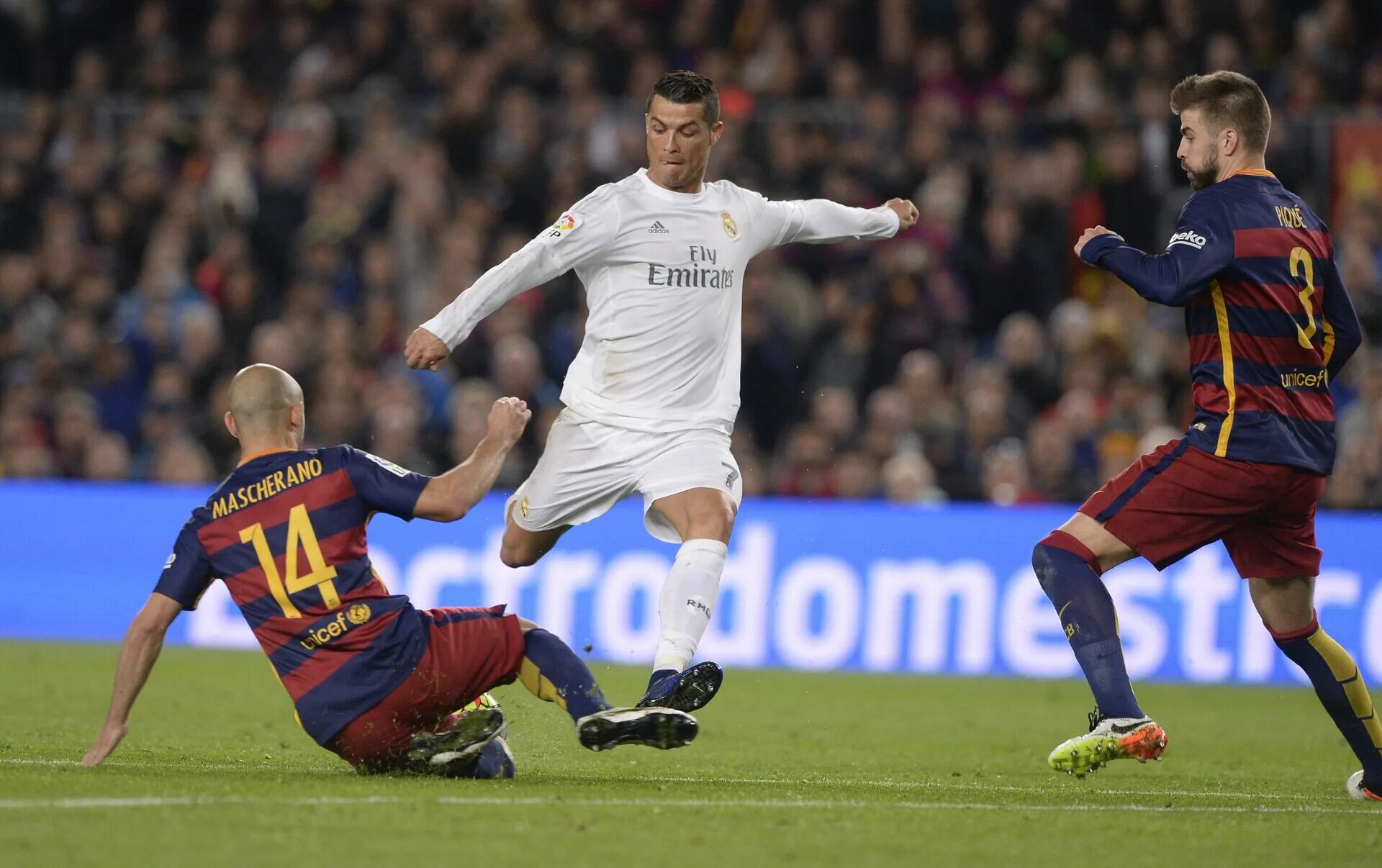 Барселона реал 1 2. Эль классико какой канал показывает. Эль классико 2021. Классико реал мадрид барселона. Барселона реал 1 2.