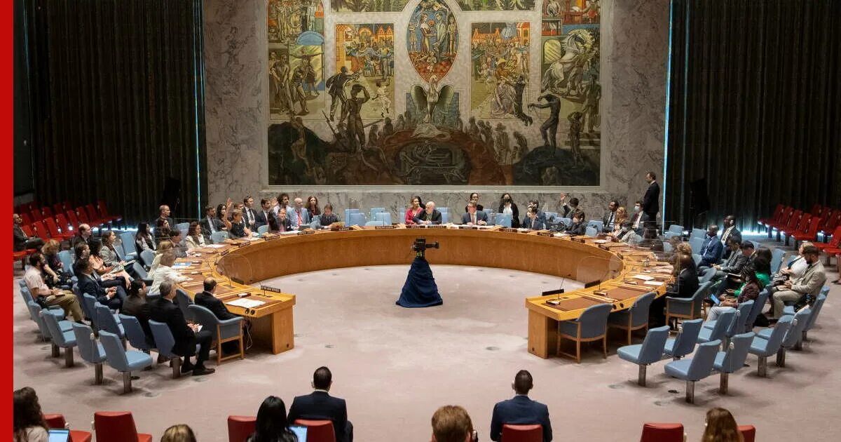 Совет безопасности оон (сб оон). Генассамблея оон 2022. Заседание совета безопасности оон. Заседание сб оон по йемену. Резолюция 1483 сб оон.