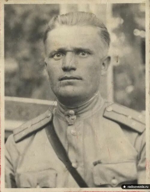 Командир 2 го батальона. 08. Георгий никитович губкин. Борис николаевич емельянов батальон славы. Дмитрий мартынов герой ссср.