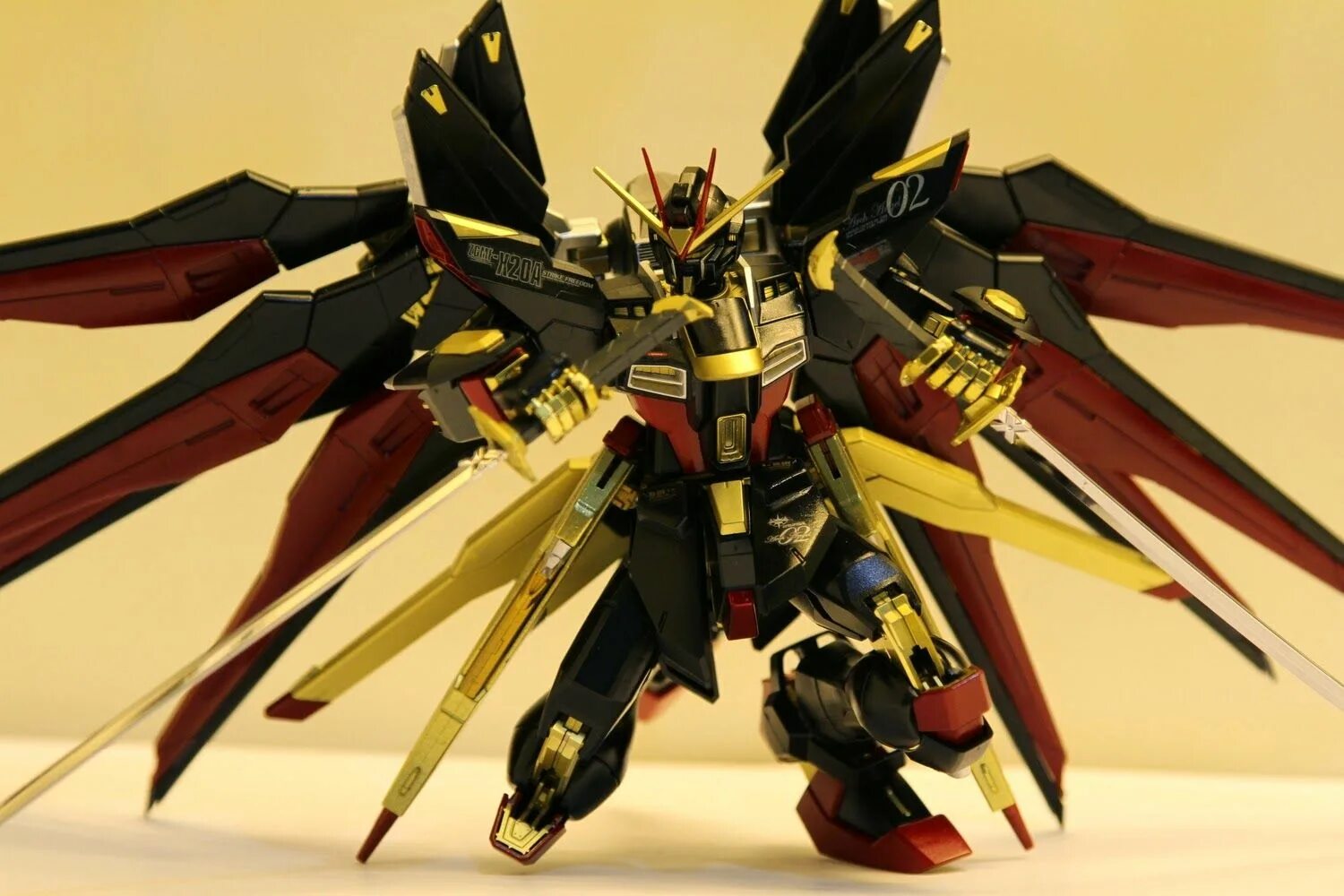 Страйк Фридом ГАНДАМ. Strike Gundam MG Custom. Gundam 1/100. Strike Freedom Gundam 1/100. Страйк 100