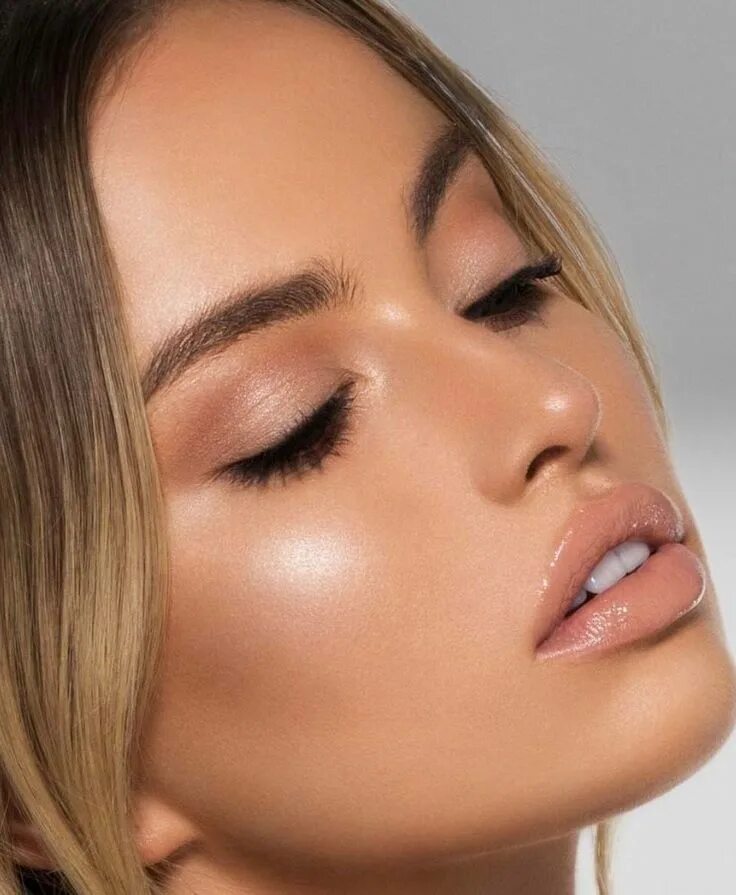 Make up natural