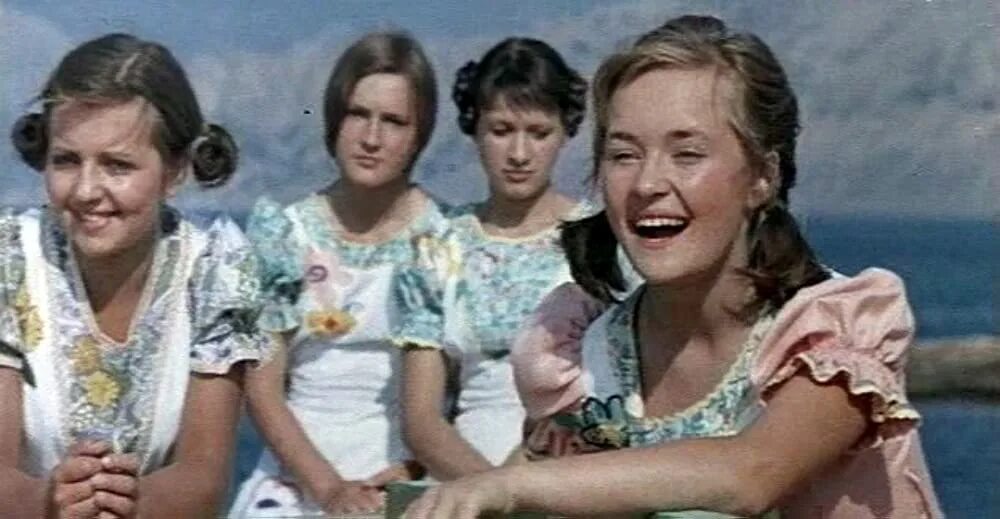 Не плачь девчонка. Не плачь девчонка фильм 1976. советский фильм не плачь девчонка. не плачь девчонка фильм 1976 актёры. не плачь девчонка актеры и роли.