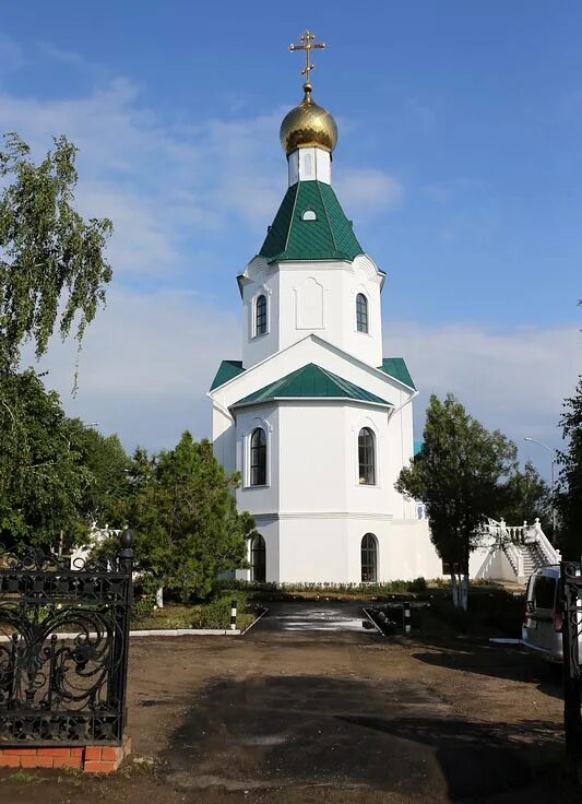 Вознесенско-пантелеимоновский храм с. Усть курдюм храм. Усть курдюм церковь. Церковь в усть курдюме саратов. Храм усть курдюм саратов.