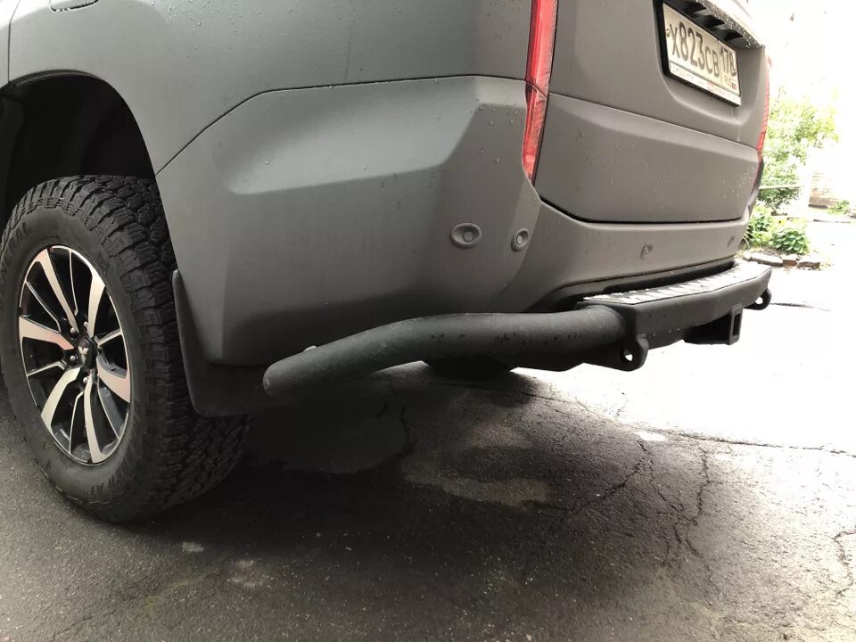 Фаркоп pajero 4. Защита бампера rsaasx135. Фаркоп на mitsubishi pajero sport 3. Защита фаркопа нива шевроле. Прицепное для митсубиси паджеро 4.