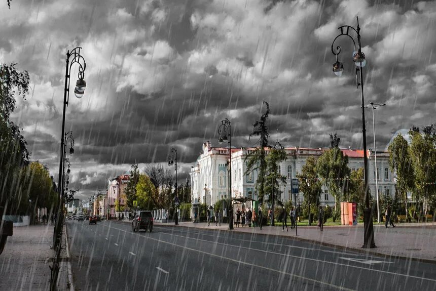 пасмурный день. пасмурное небо в городе. калининград дождь. синоптик новосибирск. пасмурное небо в городе.