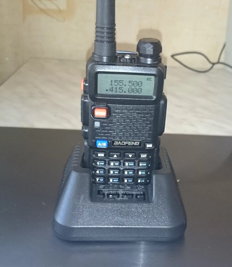 Рация Baofeng UV-5r. Baofeng UV-5r комплект. Рация (радиостанция) Baofeng UV-5r 5w, зеленая. Рация Baofeng uv5r референсы.