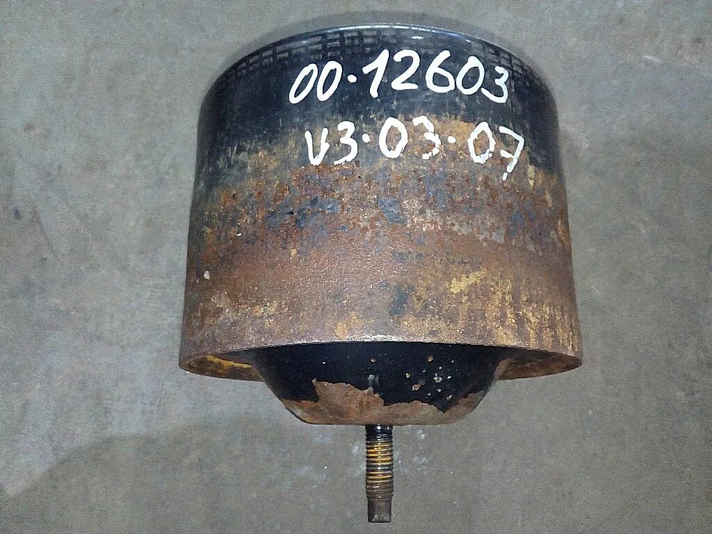 Стакан подушки вольво fh12. Подушка вольво fh12 задняя. Подушки вольво fh12. Пневмоподушка volvo fh12 54160. Подушки вольво fh12.