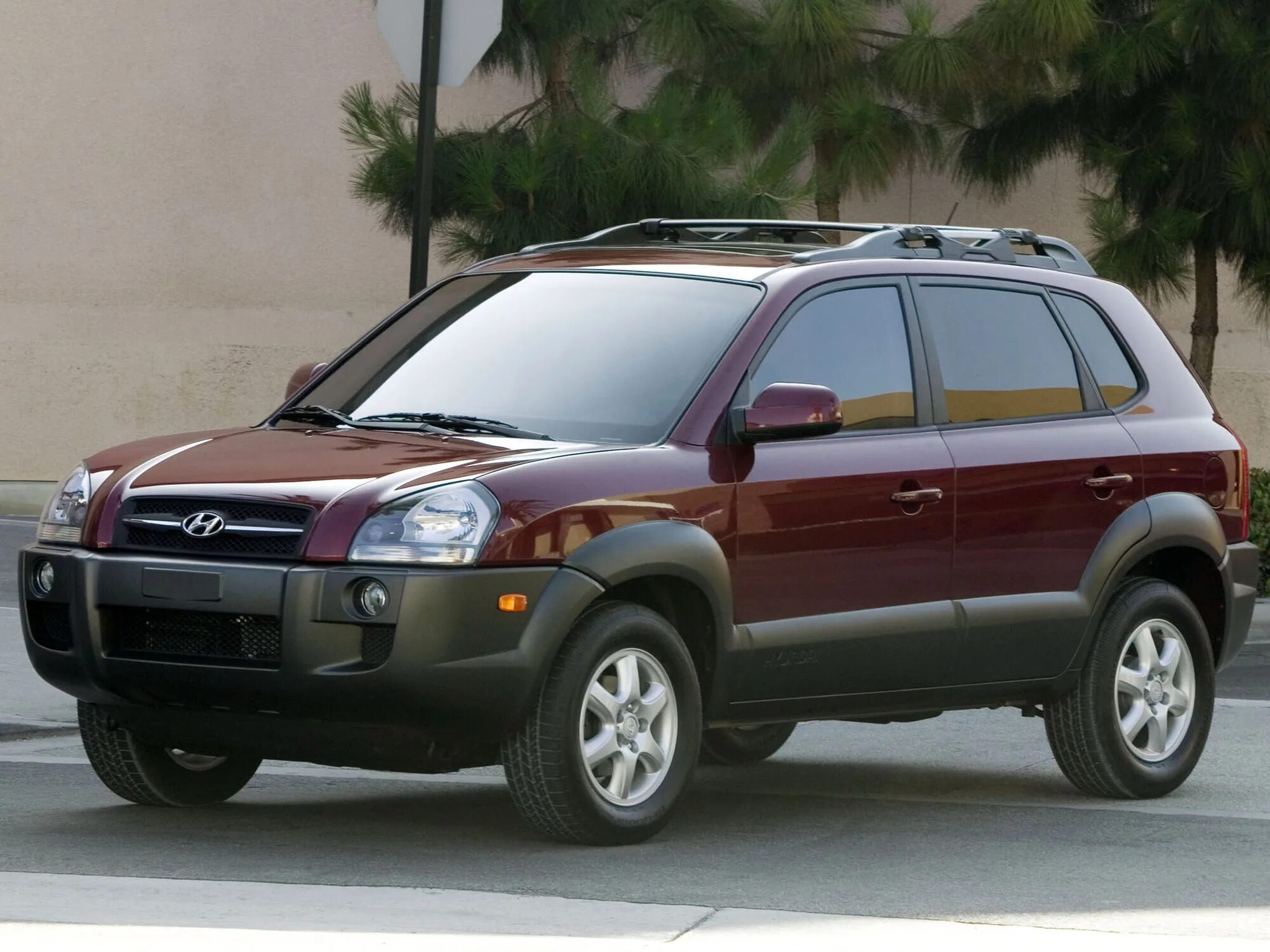 Туксон первое поколение. Hyundai Tucson 2005. Hyundai Tucson 2004. Хендай Туссан 2005. Hyundai Tucson 2004-2005.